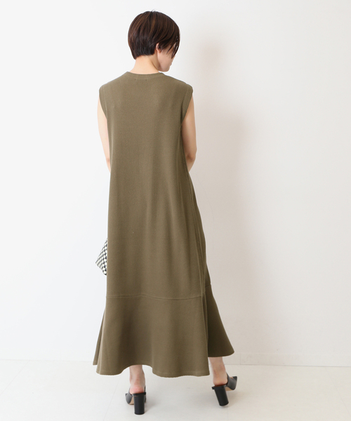 journal standard L'essage（ジャーナルスタンダードレサージュ）の「ワッフルノースリーブワンピース（ワンピース・レディース・ブラック/カーキ/マスタード・FREE）」の21枚目の写真