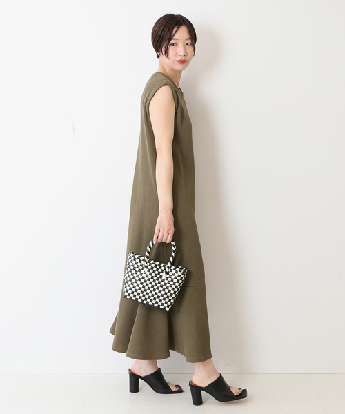 journal standard L'essage（ジャーナルスタンダードレサージュ）の「ワッフルノースリーブワンピース（ワンピース・レディース・ブラック/カーキ/マスタード・FREE）」の22枚目の写真
