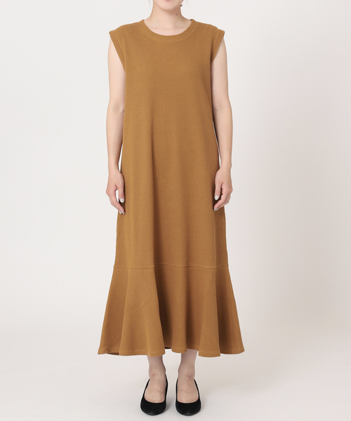 journal standard L'essage（ジャーナルスタンダードレサージュ）の「ワッフルノースリーブワンピース（ワンピース・レディース・ブラック/カーキ/マスタード・FREE）」の11枚目の写真