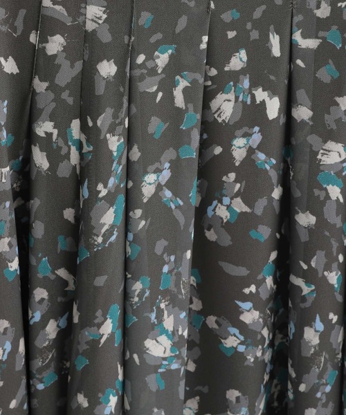 Andemiu（アンデミュウ）の「ストーンドットマーメイドスカート344025（スカート・レディース・チャコールグレー/ブルー/キャメル・FREE）」の19枚目の写真