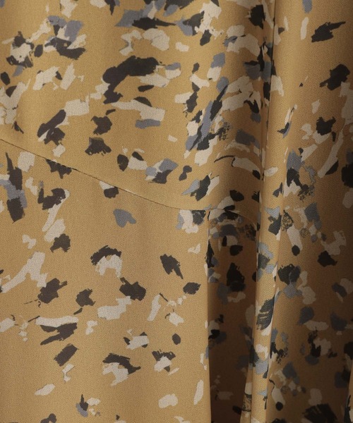 Andemiu（アンデミュウ）の「ストーンドットマーメイドスカート344025（スカート・レディース・チャコールグレー/ブルー/キャメル・FREE）」の20枚目の写真