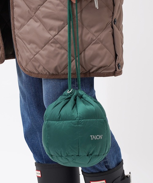 TAION（タイオン）の「【 TAION / タイオン 】 ドロストダウンバッグ 巾着 ダウン バッグ S DON TAION DST01 S（ショルダーバッグ・レディース・ブラック/ベージュ/オフホワイト/サックスブルー/ブルー/グリーン/ラベンダー/キャメル/グレー・FREE）」の6枚目の写真