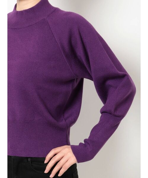 MURUA(ムルーア)の「モダンボトルネックニット(ニット/セーター・レディース・ブラック/パープル/アイボリー/モカ・FREE)」の9枚目の写真