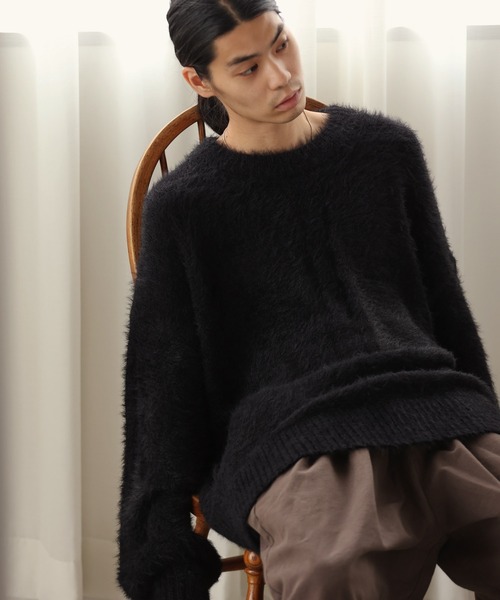 Aphlotus（アプロタス）の「オーバーサイズ クルーネック モヘアライク