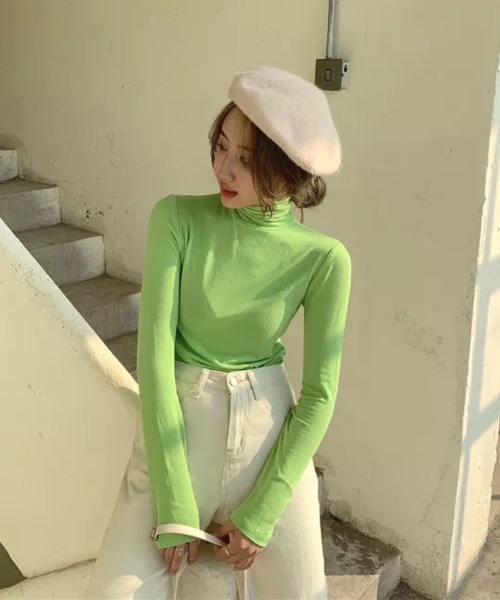 Auntie Rosa(アンティローザ)の「カラーレイヤードトップス(Tシャツ/カットソー・レディース・ホワイト/ブラック/パープル/ブルー/グリーン・FREE)」の8枚目の写真