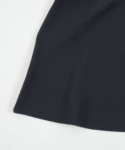 UR'S（ユアーズ）の「バックパールペプラムニットトップス（ニット/セーター・レディース・ブラック/ネイビー/ベージュ・S/M/L）」の14枚目の写真