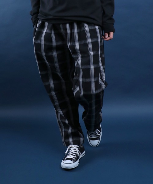 ANPAS（アンパス）の「Twill Fabric Chef's Pants/ツイル シェフパンツ ワイドテーパードパンツ（その他パンツ・メンズ・ブラック/ベージュ/ネイビー/インディゴブルー/グリーン/アイボリー/グリーン系その他/ホワイト系その他/カーキ/グレー系その他/ブラック系その他/ベージュ系その他/グレー系その他2/グレー系その他3/グリーン系その他2/ブラック系その他2/ブルー系その他/レオパード・LL/M/L）」の5枚目の写真