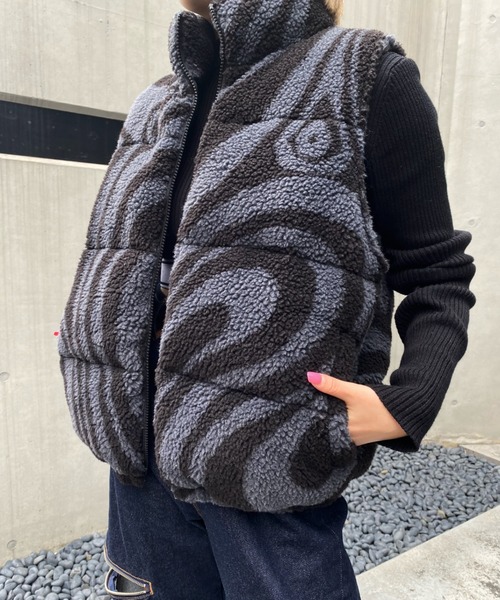 WHO'S WHO gallery（フーズフーギャラリー）の「ウェーブボアベスト（ダウンベスト・レディース・カーキ/アイボリー/ブラック・FREE）」の15枚目の写真