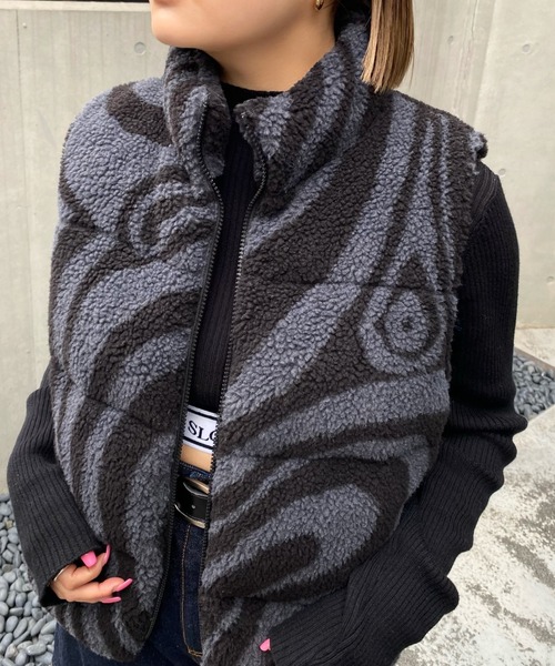 WHO'S WHO gallery（フーズフーギャラリー）の「ウェーブボアベスト（ダウンベスト・レディース・カーキ/アイボリー/ブラック・FREE）」の16枚目の写真