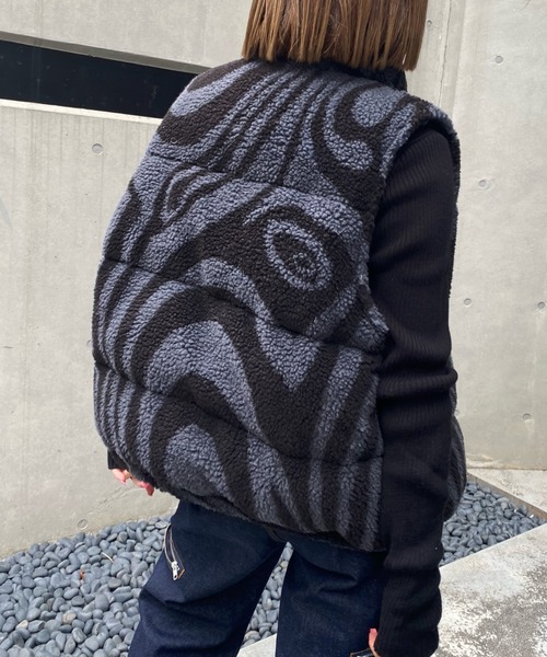 WHO'S WHO gallery（フーズフーギャラリー）の「ウェーブボアベスト（ダウンベスト・レディース・カーキ/アイボリー/ブラック・FREE）」の17枚目の写真