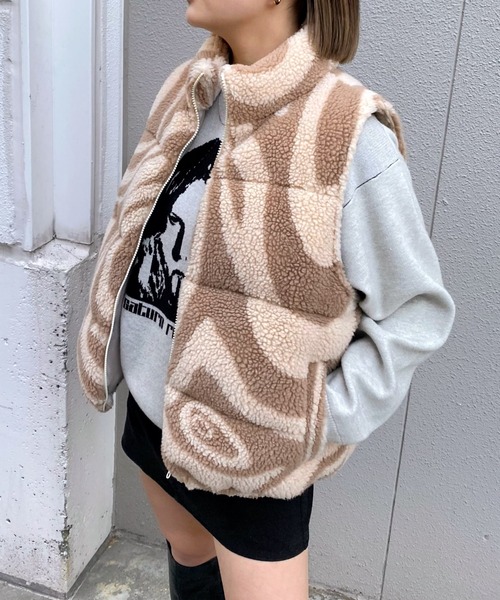 WHO'S WHO gallery（フーズフーギャラリー）の「ウェーブボアベスト（ダウンベスト・レディース・カーキ/アイボリー/ブラック・FREE）」の11枚目の写真