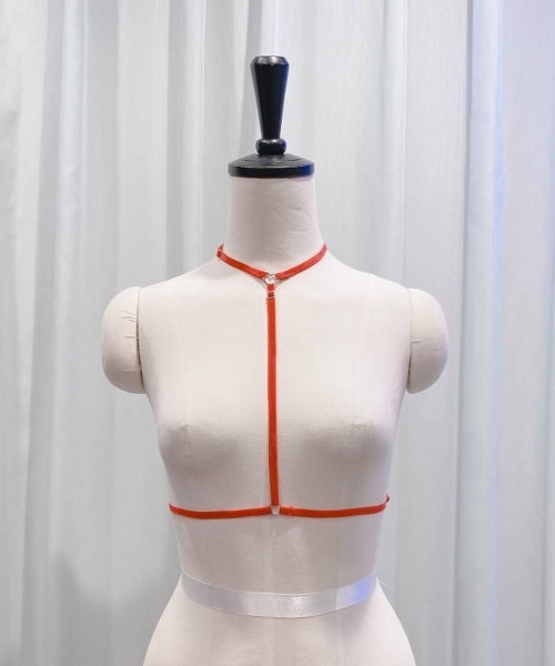 lilLilly(リルリリー)の「ハートベロアハーネス(ベルト・レディース・ホワイト/ブラック/ブルー/レッド・FREE)」の18枚目の写真