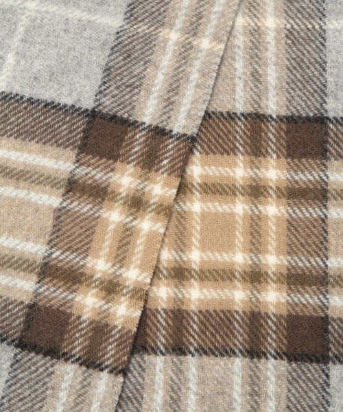 A part by(アパートバイ)の「【TWEEDMILL/ツイードミル】チェックストール(マフラー・レディース・ベージュ/レッド・FREE)」の9枚目の写真
