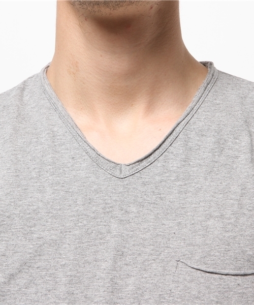 BRILLA per il gusto（ブリッラペルイルグースト）の「VERTO / コットン VネックTシャツ（Tシャツ/カットソー・メンズ・ホワイト/グレー/ブラック/ネイビー・MEDIUM/X-SMALL/SMALL/LARGE）」の15枚目の写真