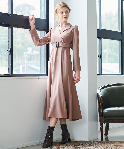 AND COUTURE（アンドクチュール）の「襟付きカシュクール長袖