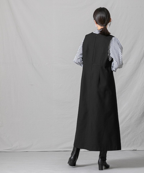 Gready Brilliant（グレディブリリアン）の「VネックAフレア