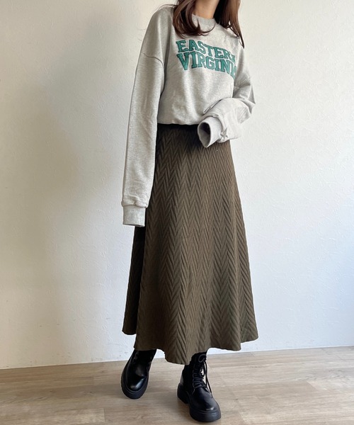 ISOOK(アイスー)の「【ZOZO限定】Knit flare skirt / ニットフレアスカート(スカート・レディース・アイボリー/カーキ・FREE)」の9枚目の写真