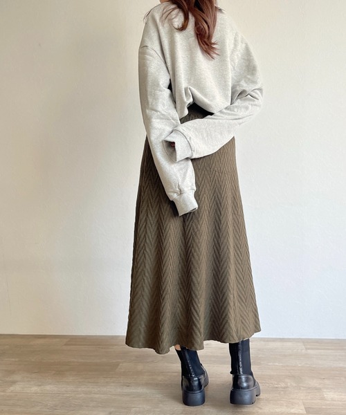 ISOOK(アイスー)の「【ZOZO限定】Knit flare skirt / ニットフレアスカート(スカート・レディース・アイボリー/カーキ・FREE)」の10枚目の写真