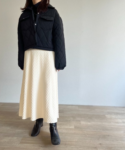 ISOOK(アイスー)の「【ZOZO限定】Knit flare skirt / ニットフレアスカート(スカート・レディース・アイボリー/カーキ・FREE)」の3枚目の写真