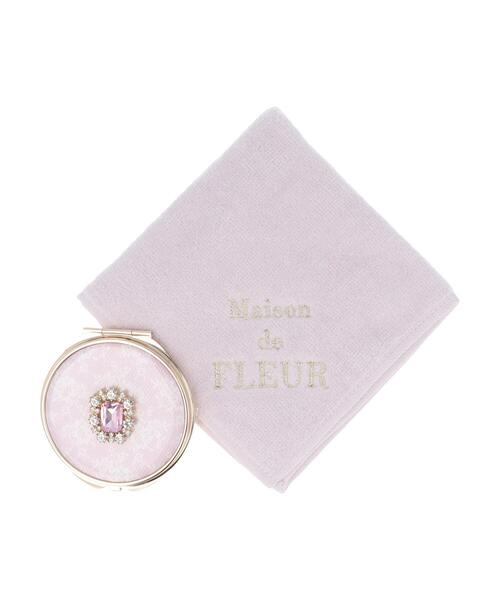 Maison de FLEUR（メゾンドフルール）の「コフレセット ビジューコンパクトミラー（その他・レディース・ピンク/ラベンダー/ボルドー・FREE）」の3枚目の写真
