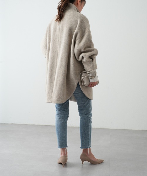 OUVRAGE CLASSE(ウヴラージュクラス)の「ウールシャギースタンドコート(その他アウター・レディース・ブラック/ベージュ・FREE)」の3枚目の写真