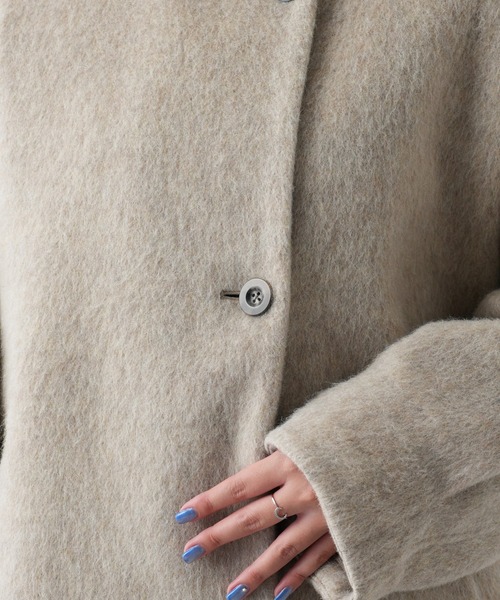 OUVRAGE CLASSE(ウヴラージュクラス)の「ウールシャギースタンドコート(その他アウター・レディース・ブラック/ベージュ・FREE)」の5枚目の写真