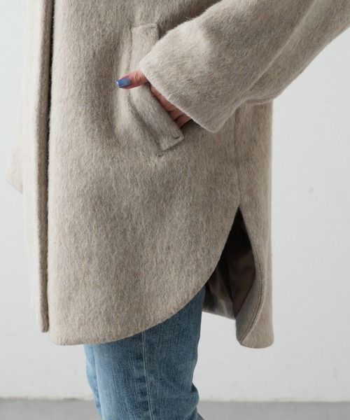 OUVRAGE CLASSE(ウヴラージュクラス)の「ウールシャギースタンドコート(その他アウター・レディース・ブラック/ベージュ・FREE)」の6枚目の写真