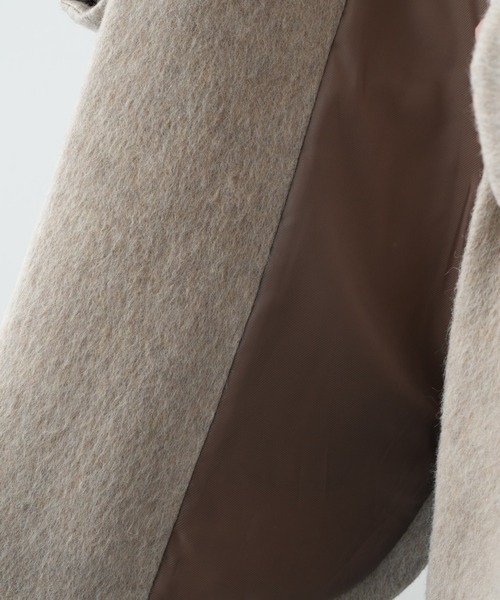 OUVRAGE CLASSE(ウヴラージュクラス)の「ウールシャギースタンドコート(その他アウター・レディース・ブラック/ベージュ・FREE)」の8枚目の写真