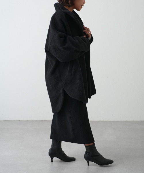 OUVRAGE CLASSE(ウヴラージュクラス)の「ウールシャギースタンドコート(その他アウター・レディース・ブラック/ベージュ・FREE)」の9枚目の写真