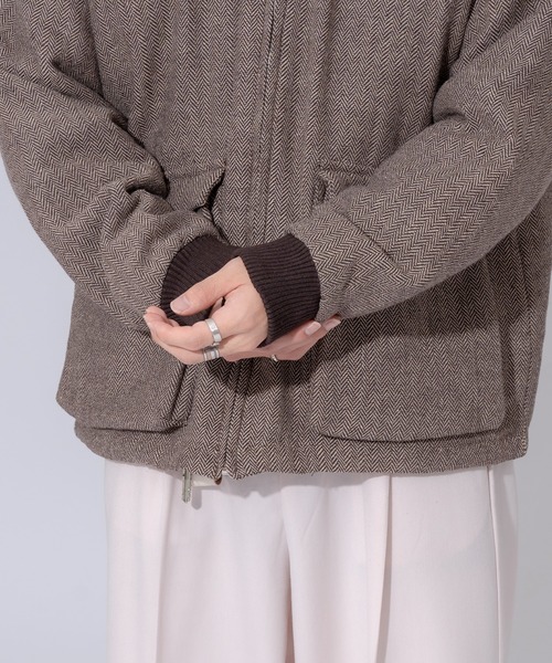 ONCILY(オンシェリー)の「STAND NECK TWEED BLOUSON / ツイード中綿スタンドブルゾン(ブルゾン・メンズ・ダークブラウン/ブラック・LARGE/MEDIUM)」の13枚目の写真