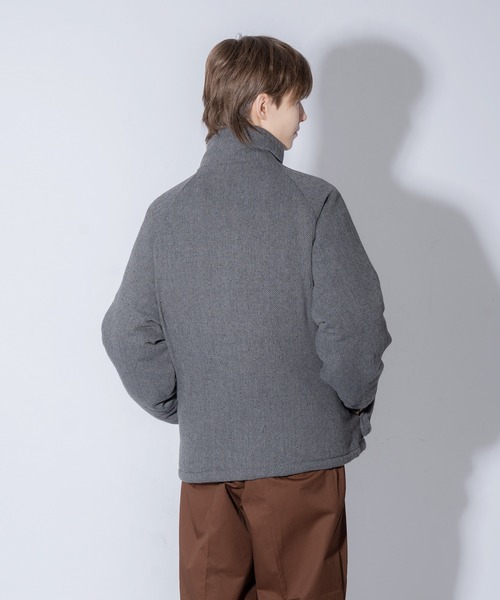 ONCILY（オンシェリー）の「STAND NECK TWEED BLOUSON / ツイード中綿