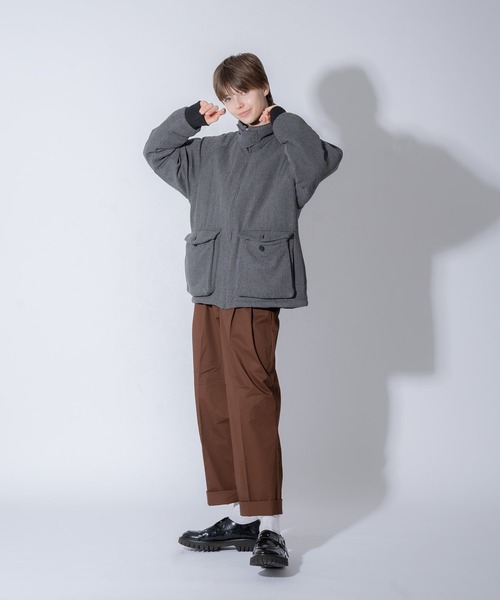ONCILY(オンシェリー)の「STAND NECK TWEED BLOUSON / ツイード中綿スタンドブルゾン(ブルゾン・メンズ・ダークブラウン/ブラック・LARGE/MEDIUM)」の6枚目の写真
