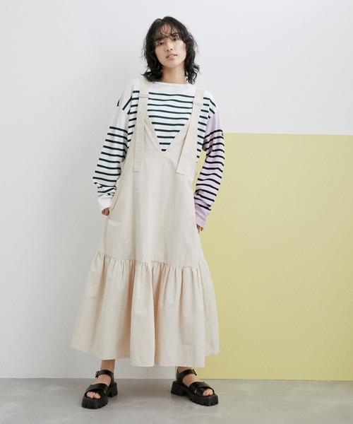 ADAM ET ROPE'（アダムエロペ）の「〈追加〉【WEB限定】オーバーオールジャンパースカート（ジャンパースカート・レディース・ブラック/オフホワイト・FREE）」の8枚目の写真