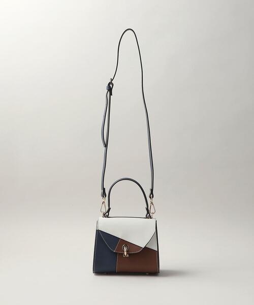 Carol J.(キャロルジェイ)の「<GIANNI NOTARO Carol J.> Patch(ショルダーバッグ・レディース・ブラック/ネイビー・FREE)」の12枚目の写真