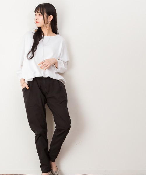 atONE(アットワン)の「atONE 立体ポケットストレッチツイルテーパード(その他パンツ・レディース・ベージュ/カーキ/ブラック・LL/3L/L/4L/M)」の8枚目の写真