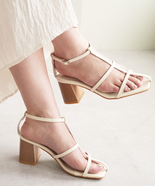 DISCOAT（ディスコート）の「センターストラップスタックヒールサンダル（サンダル・レディース・ブラック/シルバー/アイボリー・MEDIUM/LARGE）」の21枚目の写真