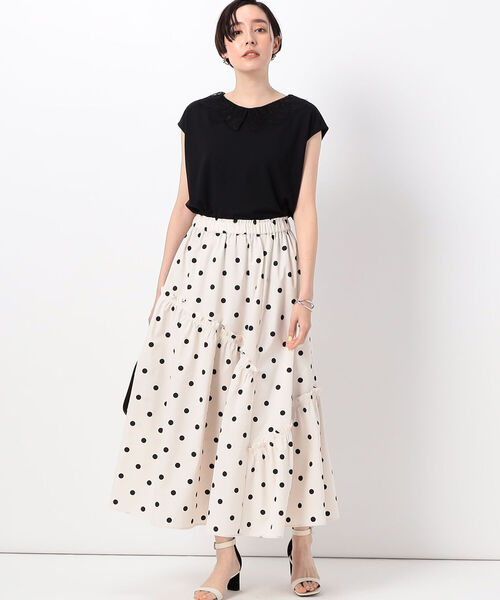 NOLLEY’S(ノーリーズ)の「ストレッチポンチレース衿フレンチTシャツ(Tシャツ/カットソー・レディース・オフホワイト/ブラック/ネイビー・FREE)」の6枚目の写真