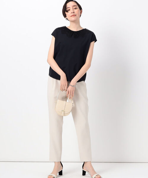 NOLLEY’S(ノーリーズ)の「ストレッチポンチレース衿フレンチTシャツ(Tシャツ/カットソー・レディース・オフホワイト/ブラック/ネイビー・FREE)」の19枚目の写真