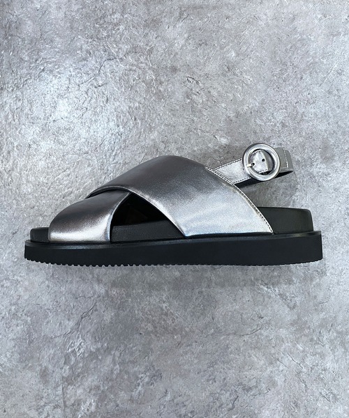 『未使用、タグ付き』マーガレットハウエル　サンダル　スリングバック　クロスベルト CHARLES & KEITH ウーブン クロスオーバースリングバック
