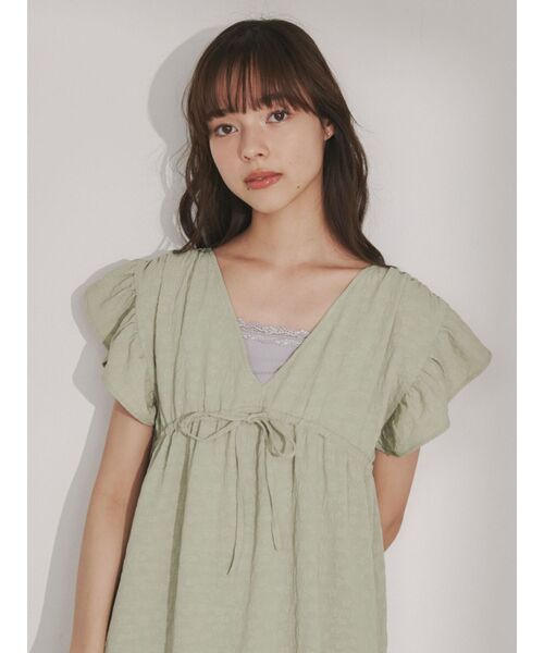 merry jenny（メリージェニー）の「flower ribbonギャザーワンピース（ワンピース・レディース・オフホワイト/ブラック/ミント・FREE）」の6枚目の写真