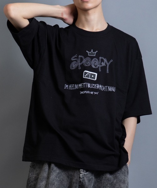 En serio TOKYO（エンソリオトーキョー）の「レタリングドミノ　ビッグシルエット TEE（Tシャツ/カットソー・メンズ・ブラック/ホワイト・L/M）」の2枚目の写真
