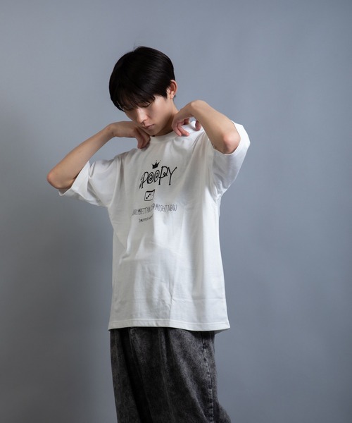 En serio TOKYO（エンソリオトーキョー）の「レタリングドミノ　ビッグシルエット TEE（Tシャツ/カットソー・メンズ・ブラック/ホワイト・L/M）」の3枚目の写真