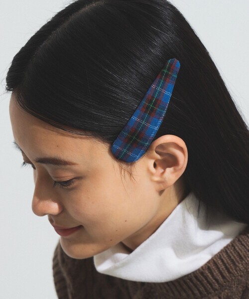 BEAMS BOY（ビームスボーイ）の「BEAMS BOY / チェック柄 スリーピン（ヘアピン・レディース・オレンジ/グリーン/ブルー/レッド・ONE SIZE）」の3枚目の写真
