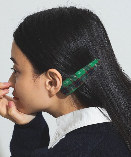 BEAMS BOY（ビームスボーイ）の「BEAMS BOY / チェック柄 スリーピン（ヘアピン・レディース・オレンジ/グリーン/ブルー/レッド・ONE SIZE）」の5枚目の写真