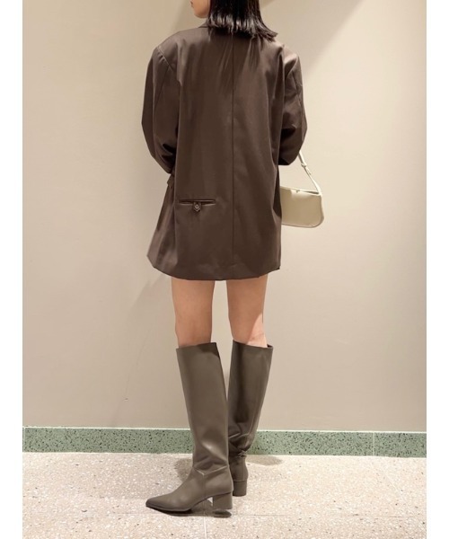 SNIDEL(スナイデル)の「Sustainableオーバーサイズアシメトリージャケット(その他アウター・レディース・カーキ/ブラック/グレー・FREE)」の7枚目の写真