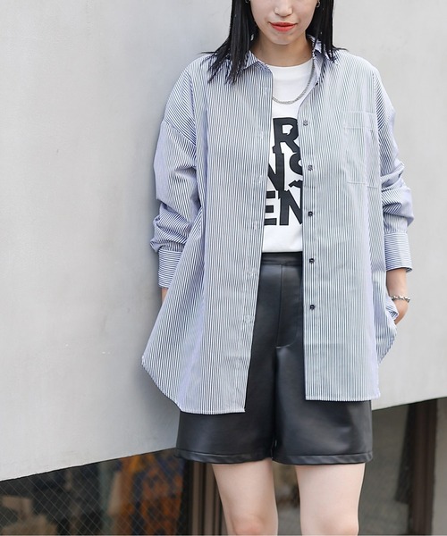 COLONY 2139（コロニートゥーワンスリーナイン）の「先染めストライプオーバーロングシャツ（シャツ/ブラウス・レディース・グレイッシュベージュ/チャコールグレー・FREE）」の6枚目の写真