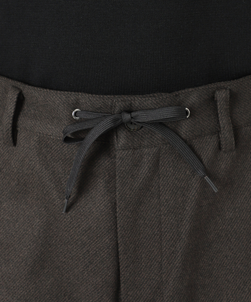 JOURNAL STANDARD（ジャーナルスタンダード）の「ACTIVEフラノジャージ イージーパンツ（スラックス・メンズ・ブラウン/チャコールグレー/グレー・SMALL/LARGE/MEDIUM）」の13枚目の写真