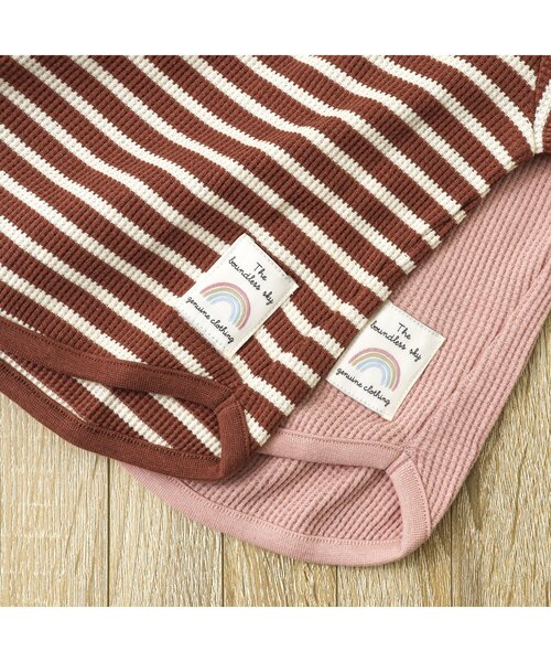 apres les cours（アプレレクール）の「ゆったりワッフルTシャツ（Tシャツ/カットソー・キッズ・アイボリー/その他2/チャコール/ピンク/レインボー・80/90/100/110/120/130/140）」の11枚目の写真