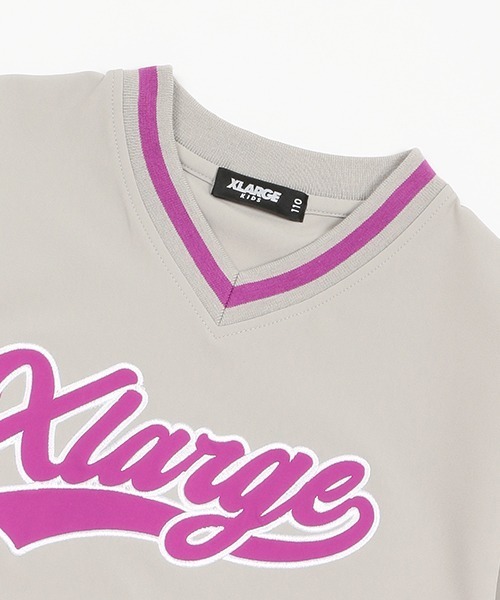 XLARGE KIDS（エクストララージキッズ）の「４ＷＡＹストレッチロゴブルオーバー（スウェット・キッズ・ライトグレー/ブラック・100cm/110cm/120cm/130cm/140cm/90cm）」の16枚目の写真