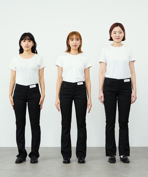 EDWIN（エドウィン）の「【色あせしにくい。ホコリがつきにくい。】ハタラクロ ブーツカットパンツ（その他パンツ・レディース・ブラック・SMALL/X-LARGE/LARGE/MEDIUM/X-SMALL）」の13枚目の写真